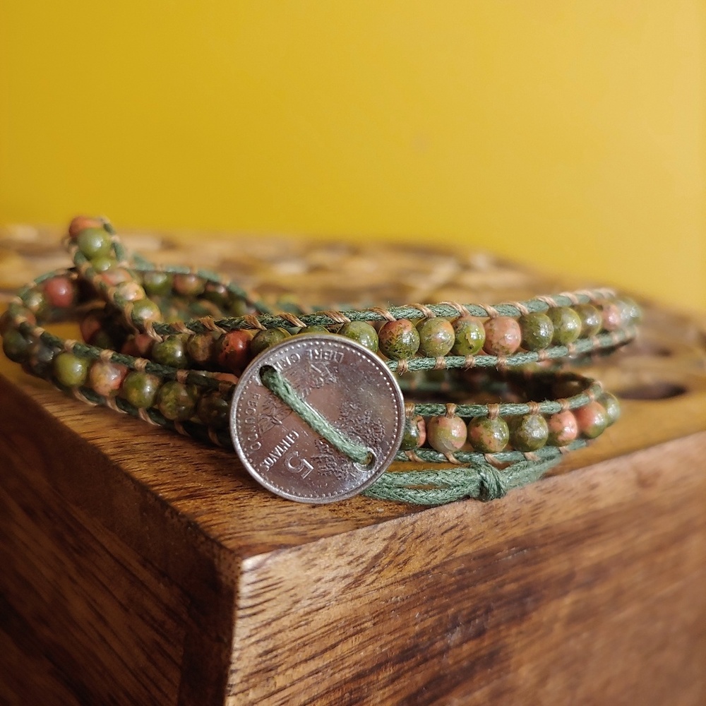 💜 Stone Bead Wrap Bracelet, Greens - Picture 3 of 7